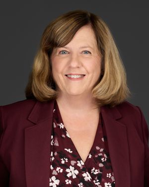 Patricia Moles00165 vertical.jpg