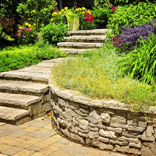landscaping with natural stone