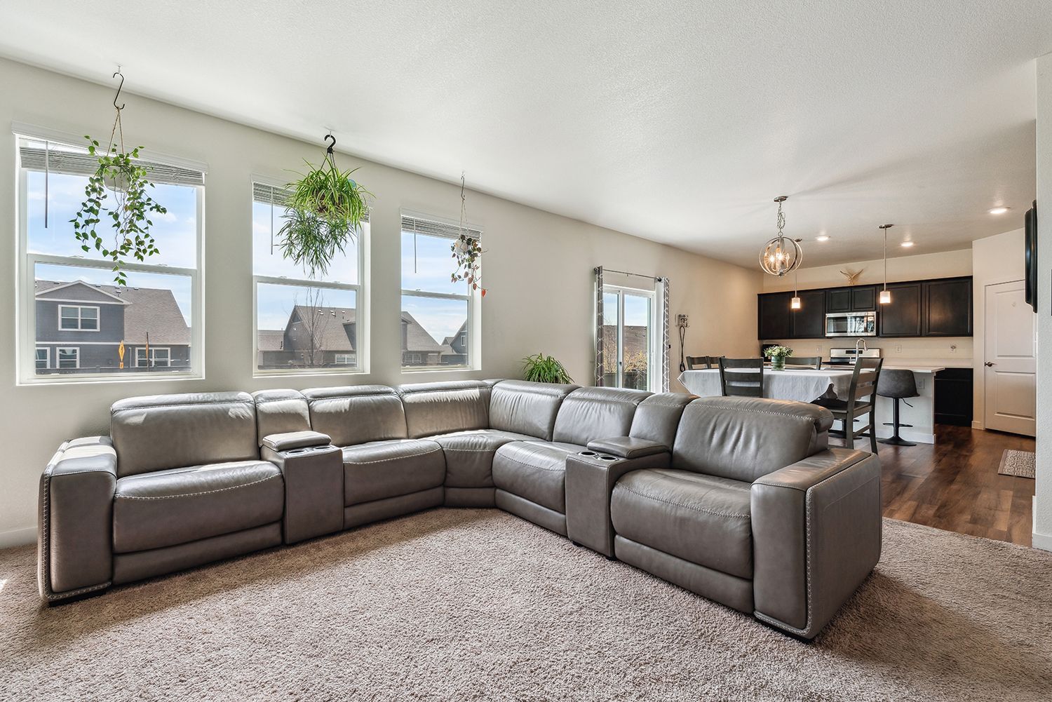 7498 E 157th Place Living Room