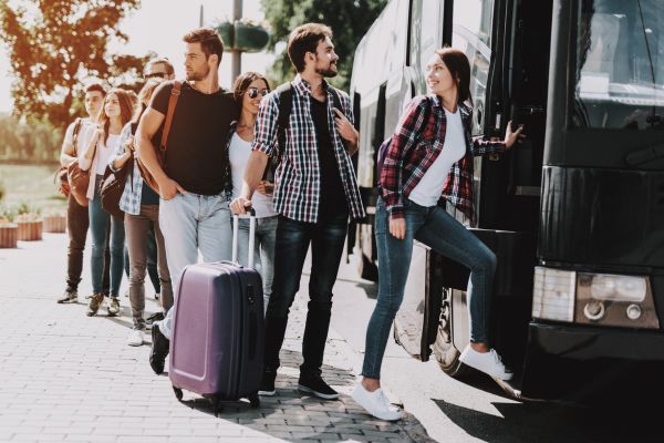 travel group boarding bus