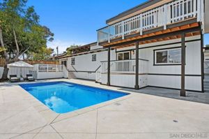 Screenshot_20251008_094020_Zillow.jpg
