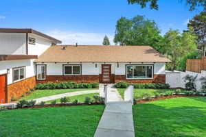 Screenshot_20251008_093728_Zillow.jpg