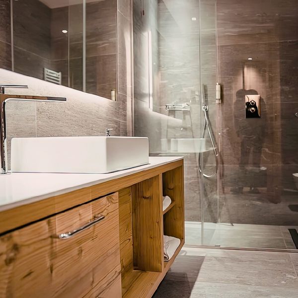 3 Tips for Creating a SpaLike Bathroom on a Budget.jpg