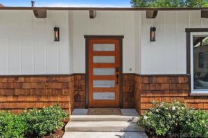 Screenshot_20251008_093733_Zillow.jpg