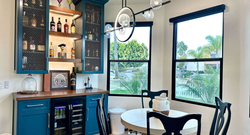 eat in breakfast nook