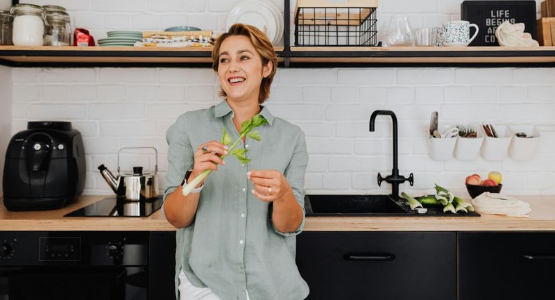 Trendy Kitchen Colors for a Fresh Look in 2026.jpg