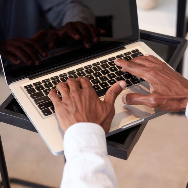 Man searching for Medicare plans