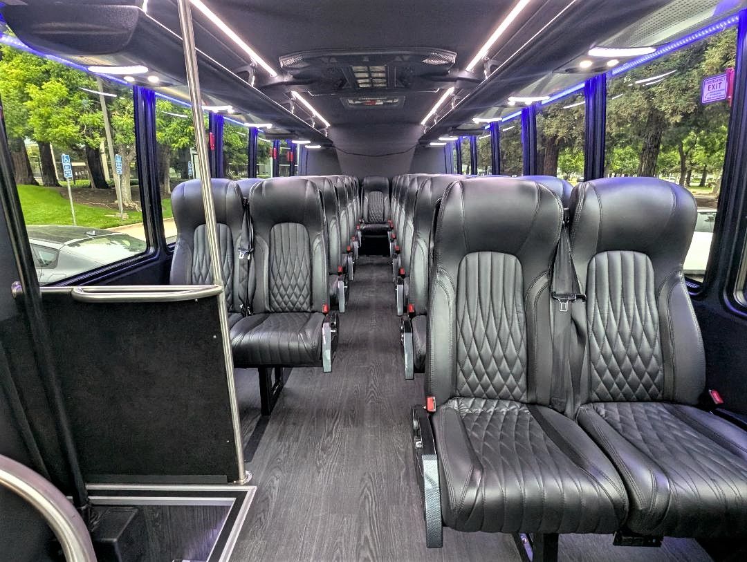 Black Executive Ford Bus - 28 Passenger 03.jpg