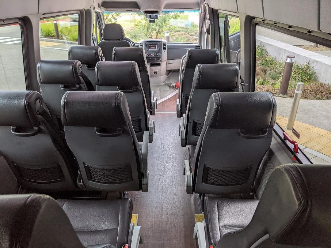 16 Passenger Sprinter Executive Bus5-3de7e36ac0.jpg