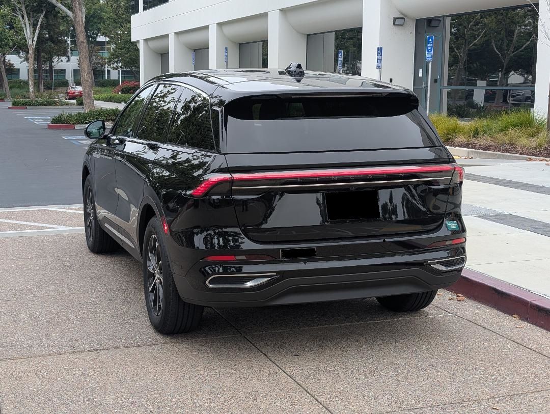 Lincoln Nautilus 06.jpg