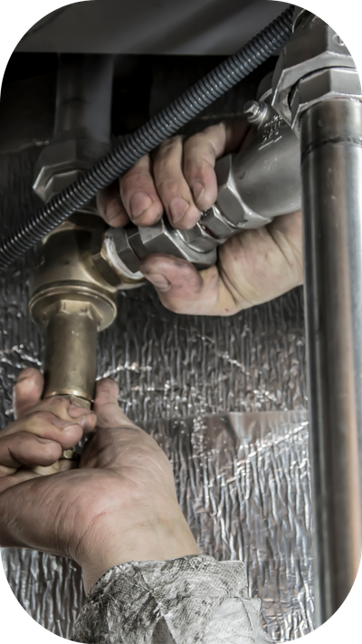 Repairing a pipe