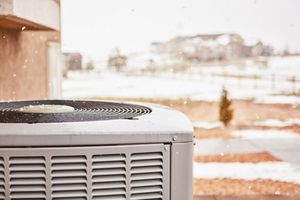 AC condensor in winter AC condensor in winter