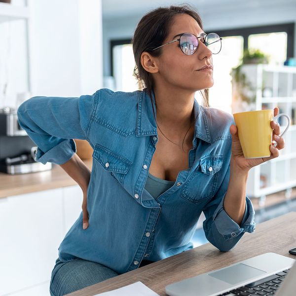 woman drinking coffee