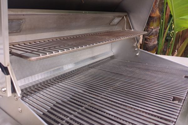 Luxury Grill Cleaning - 2.jpg