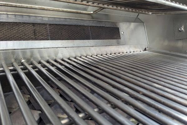 professionally cleaned grill grates