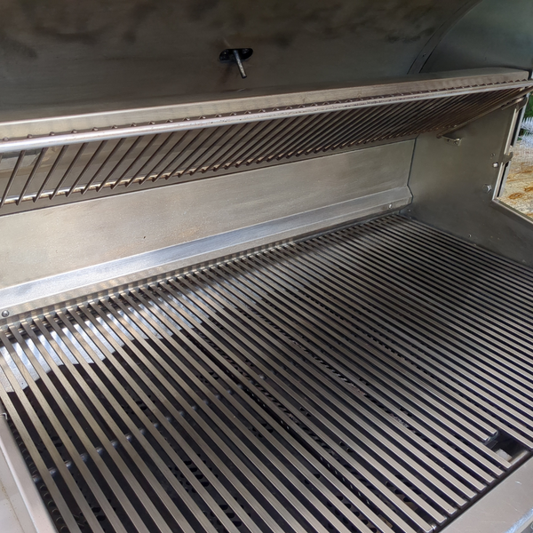 Grill Cleaning 101 - 4.png