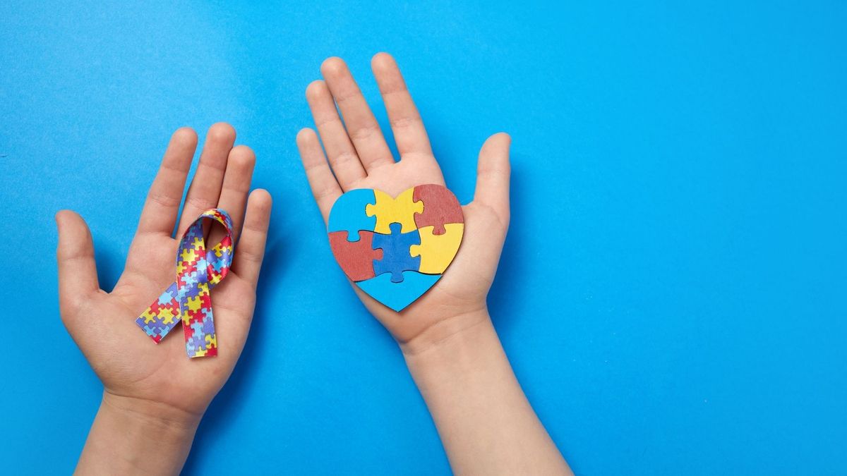 Recognizing the Early Signs of Autism in Children_ A Parent's Guide.jpg