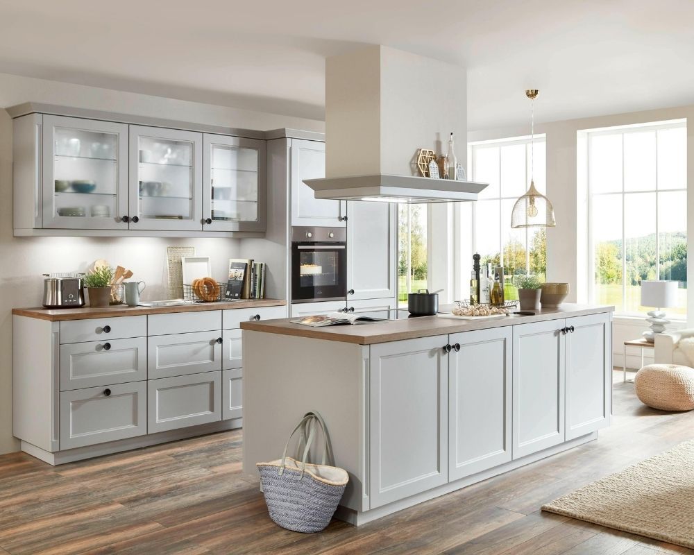 white kitchen