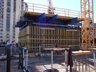DOKA SUPER CLIMBER.jpg