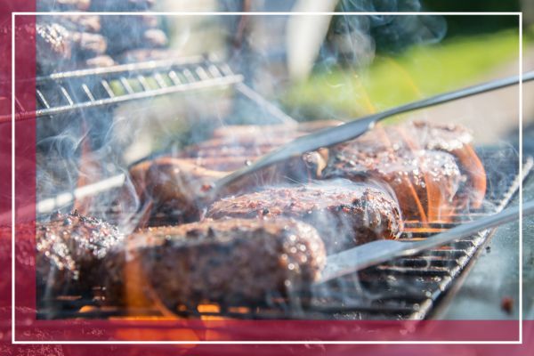 BBQ grill with steaks