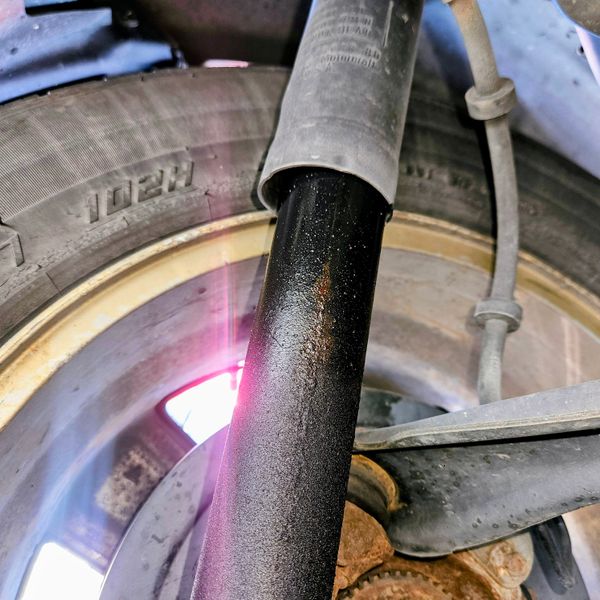 shock-replacement-mobile-mechanice-federal-way-wa.jpg