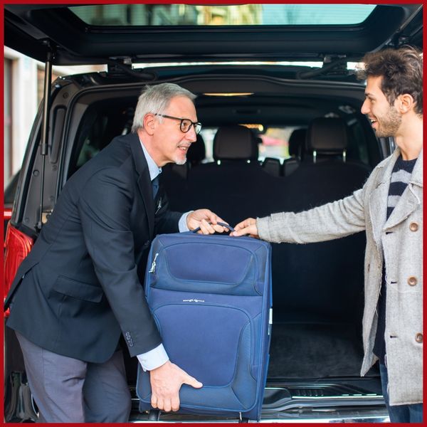 Your Top Cleveland Airport Shuttle Service - 2.jpg