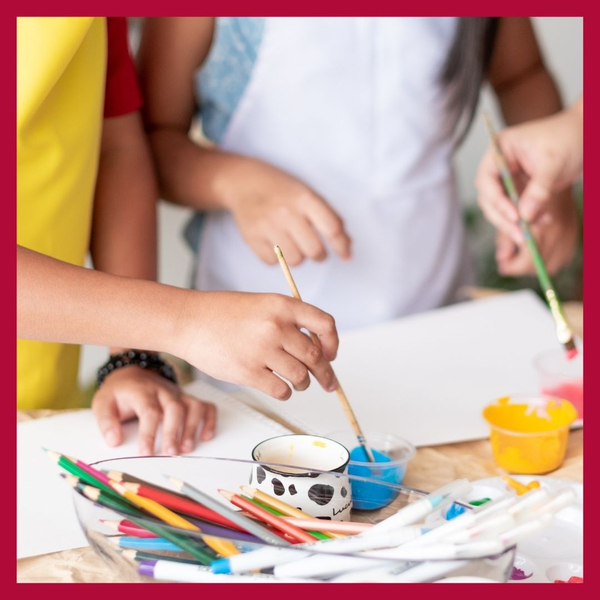 image of kids painting