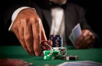 poker-pic-5cc0b37acc36b.jpg