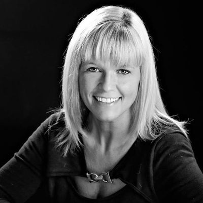 Angie Riley.jpg