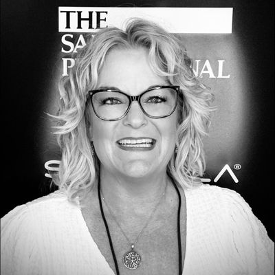 Mary Kay Hallas.jpg