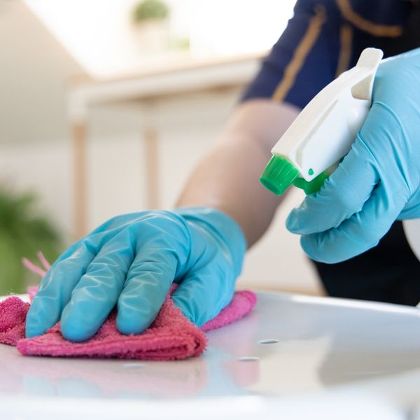 image cleaning a table