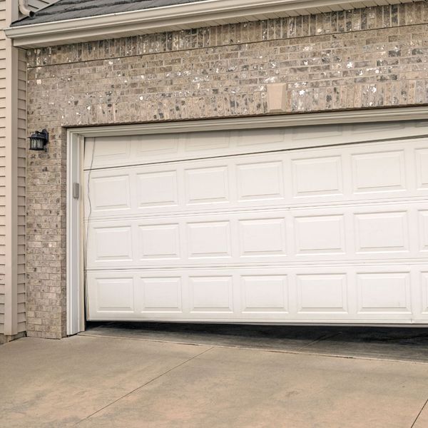 Sagging garage door 