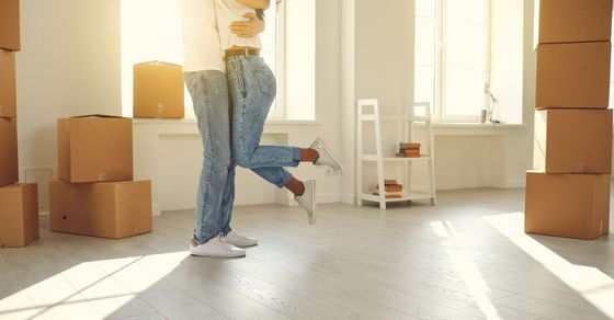 couple moving into an apartment