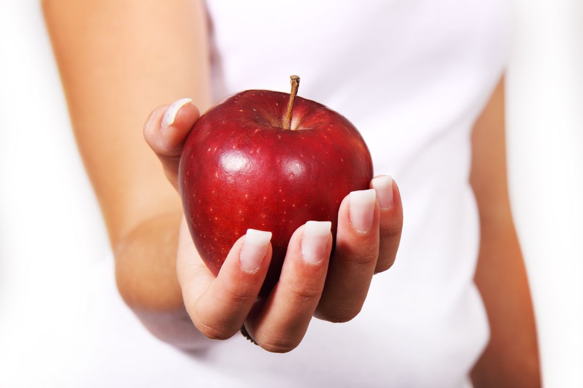 apple-food-fruit-42068.jpg