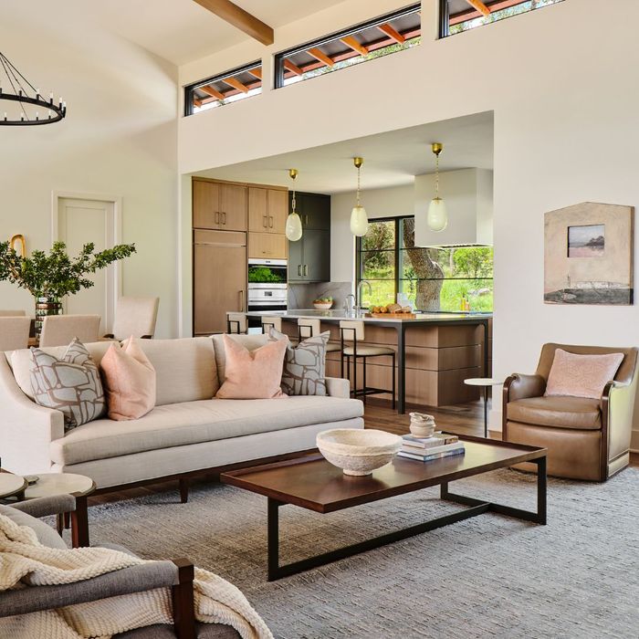 open concept living room that opens up into the kitchen