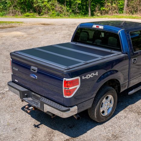 image of a truck bed cover