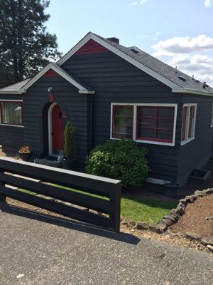 exterior home renovation 491478511_3853798371598057_4195475191986548483_n.jpg