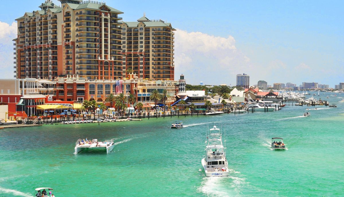 Destin-Vacation-Rentals-Beachfront-Condos-Fort-Walton-Beach-Destin-FL.-Copy.jpg