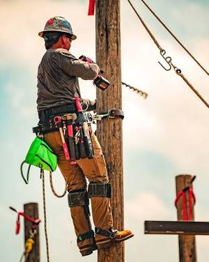 lineman.jpeg