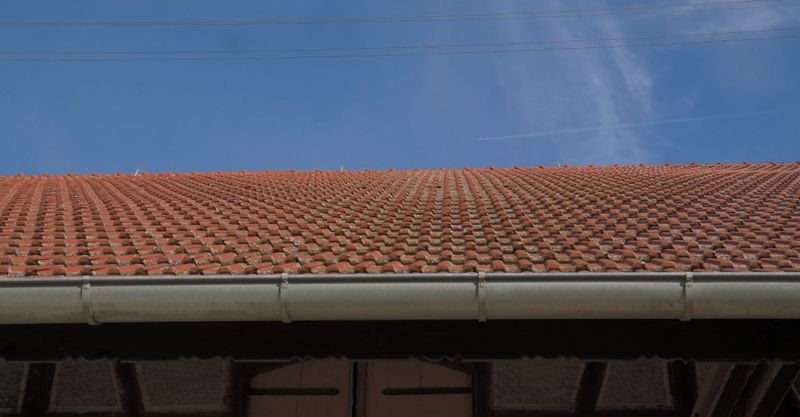 gutters on a house 