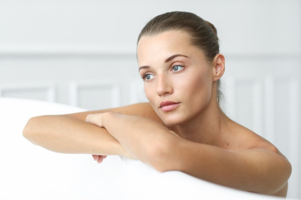 spa-beauty-beautiful-woman-bathroom.jpg