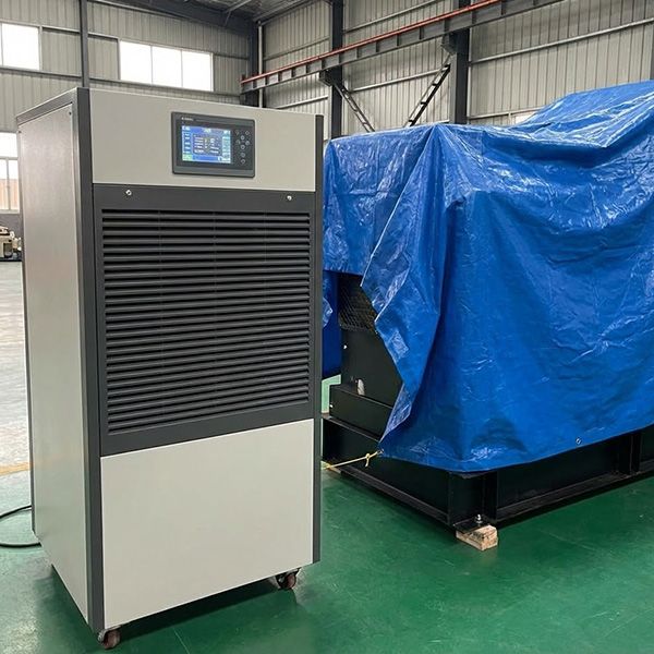 The Titan Industrial Storage Difference BB Image 1.jpg