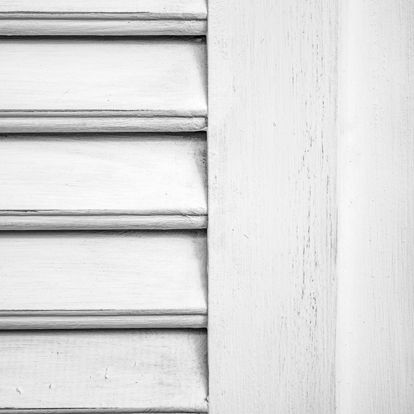 Seasonal Maintenance Tips for Your Exterior Shutters-4.jpg