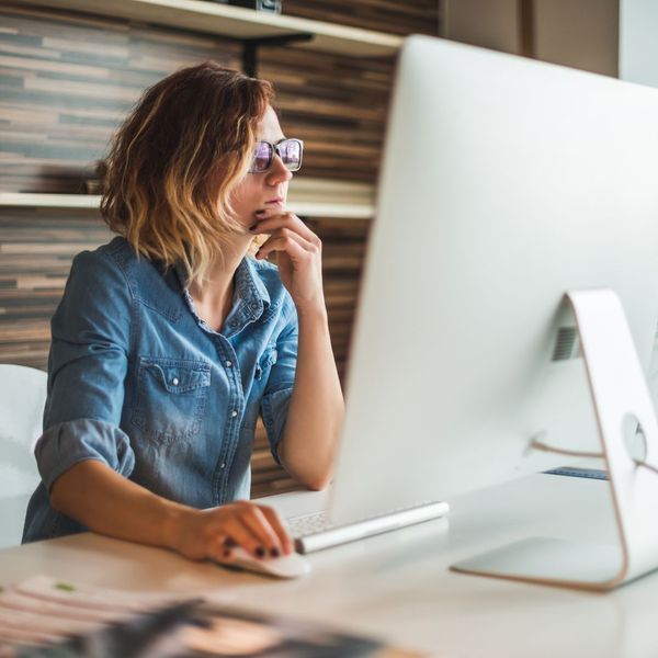 woman working on computer