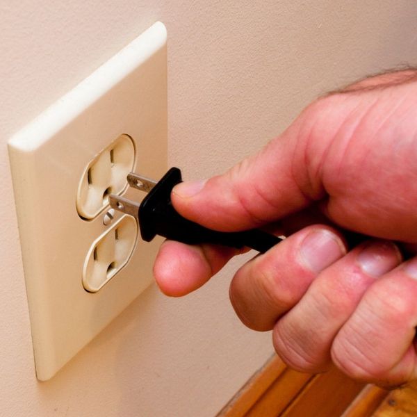 3 Common Electrical Issues in Older Homes and How to Address Them.jpg