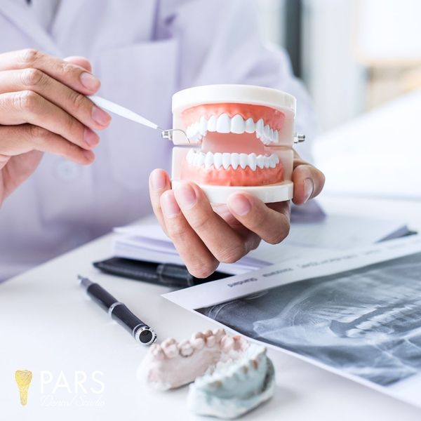 IMG 4 - Implant Restorations.jpg