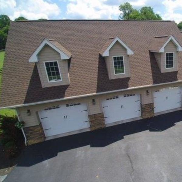 roof on three-car garage