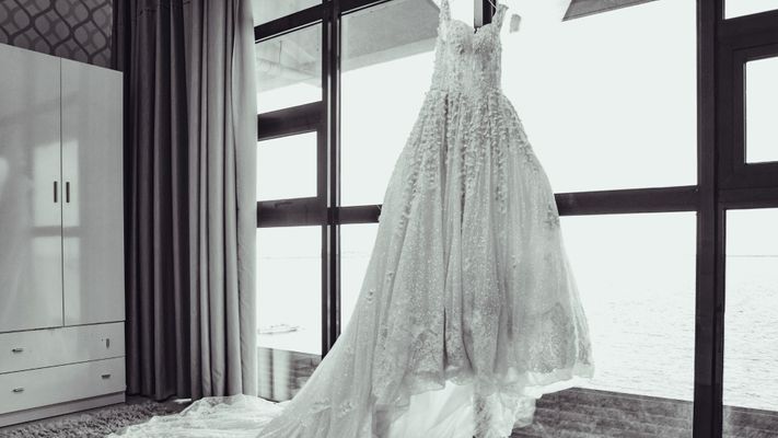 4 Reasons To Get Your Wedding Dress Preserved - Hero.jpg