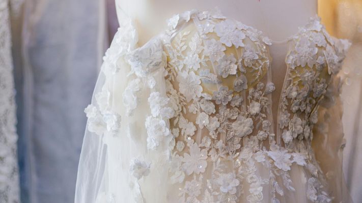 wedding dress