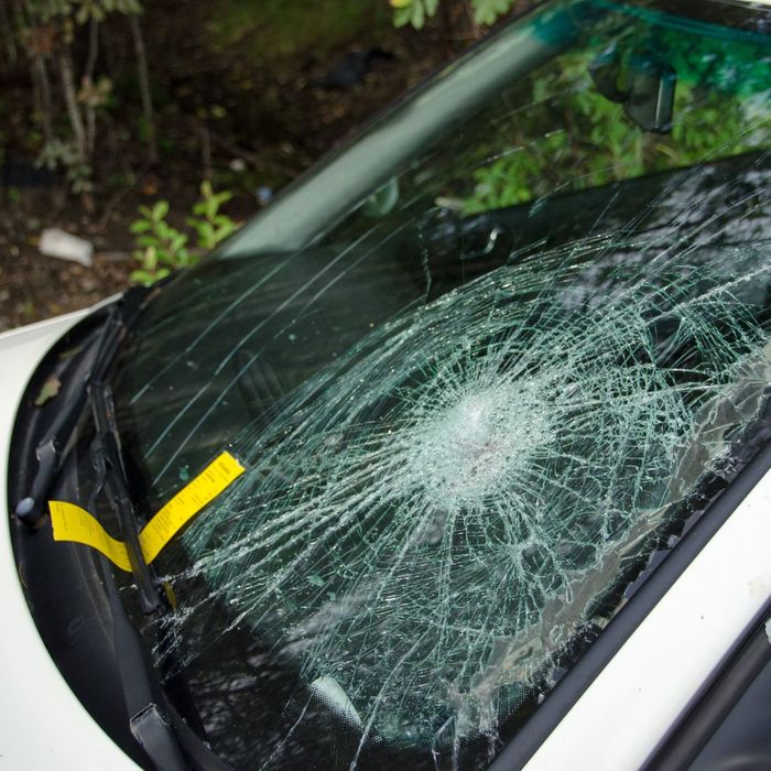 damaged windshield from accident